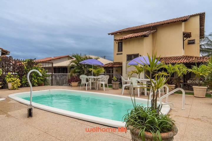 Casas e apartamentos de temporada para 10 pessoas, com terraço e piscina e ainda jardim em Unamar