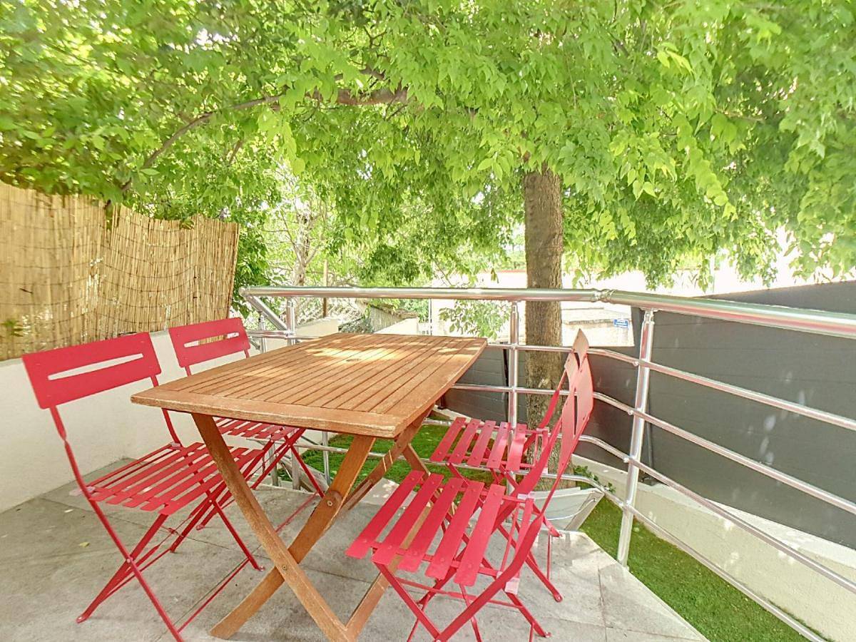 Appartement entier, Stop Chez M Select Garden # Qualité # Confort # Simplicité in Saint-Fons, Lyon et ses environs