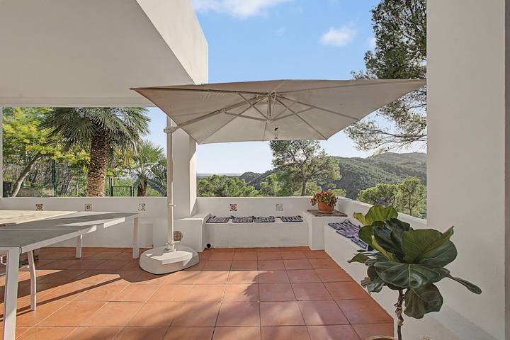 Villa 'Bohemia' con vistas al mar, piscina privada y Wi-Fi in Olivella, Garraf