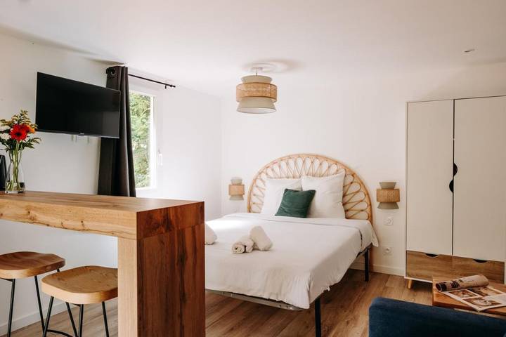 Location de vacances pour 4 personnes, avec jardin et piscine ainsi que vue et bassin pour enfant à Coux-et-Bigaroque - 3