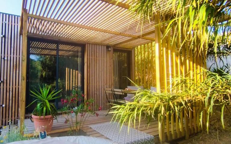 Gîte pour 2 personnes, avec terrasse et jardin à Monacia-d'Aullène