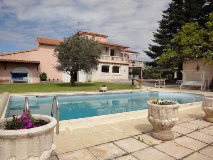 Maison de vacances pour 7 personnes, avec Balcon et Terrasse ainsi que Jardin et Piscine