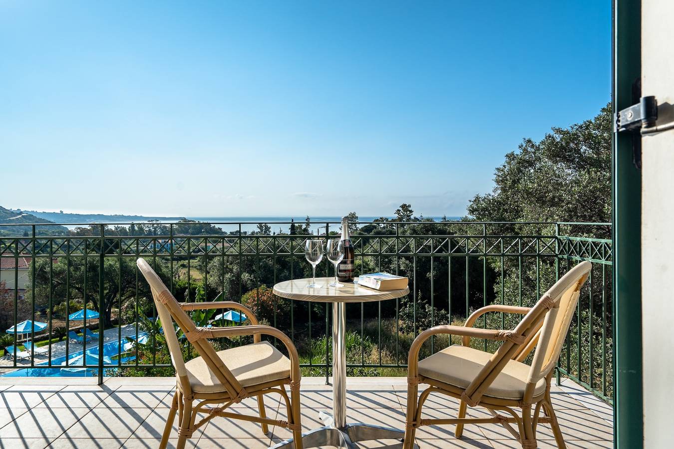 Entire apartment, Anemona Apartment 2 with Sea View, Shared Pool & Wi-Fi in Markopoulo (Kefalonia), Kefalonia