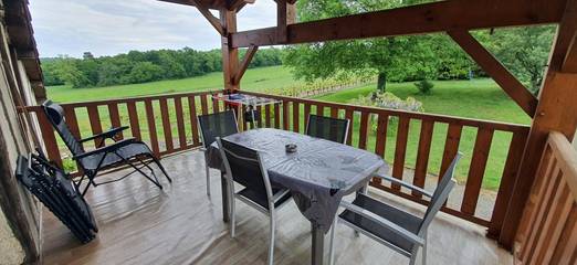 Appartement de vacances pour 4 personnes, avec jardin et balcon dans le Gers