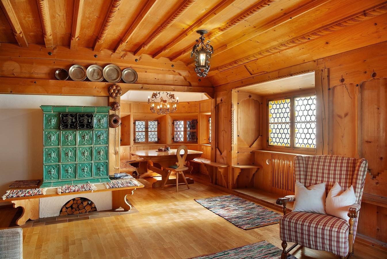 Entire apartment, Apartment 'Ferienwohnung Beim Posthalter' with Mountain View, Private Terrace and Wi-Fi in Oberammergau, Bavarian Alps