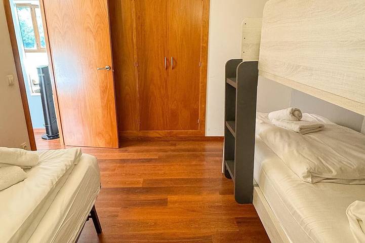 Appartement entier, Appartement Moderne, 5 pers, 2 Chambres, Parking inclus in La Massana, Pal Arinsal