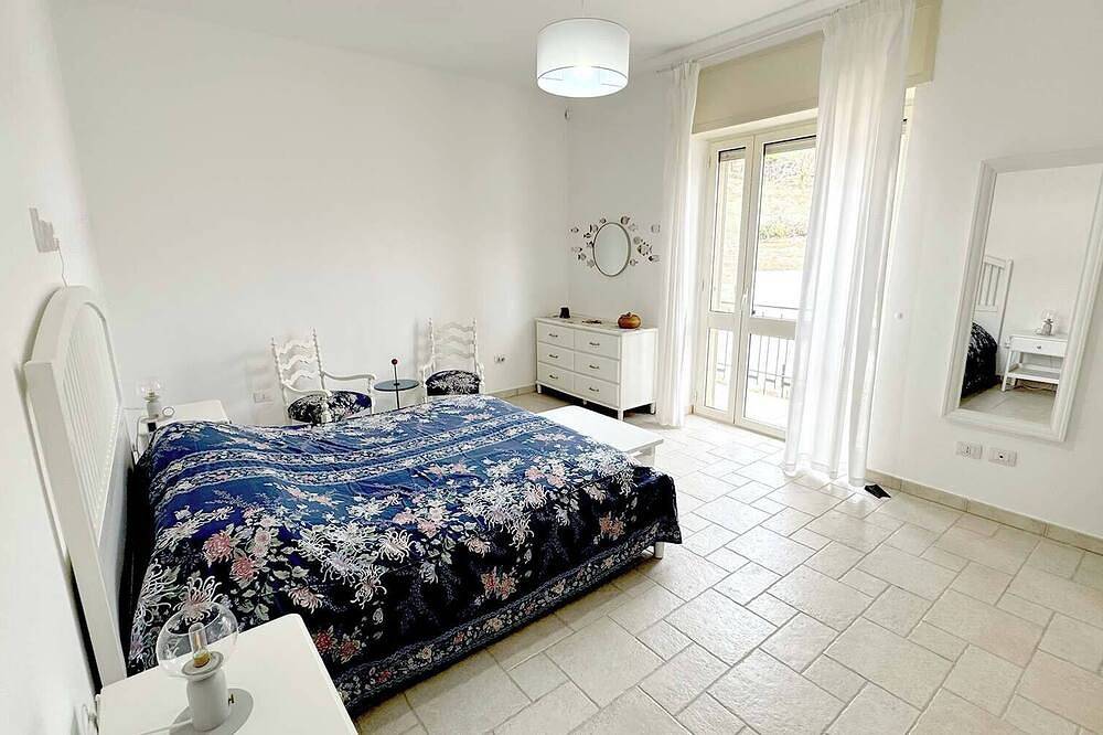 Ganze Wohnung, Casa Vacanze Oblò between Lido Conchiglie and Montagna Spaccata in Conchiglie-Alto Lido, Golf von Tarent