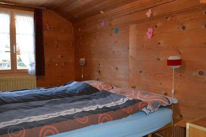 Ganze Wohnung, Lydia Appartement/Fewo, Dusche oder Bad, Wc 7-Bettwohnung in Lauenen b. Gstaad, Lauenen