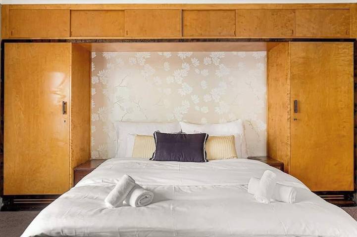 Ferienhaus für 9 Personen, mit Balkon und Whirlpool sowie Garten in Bergen - 2