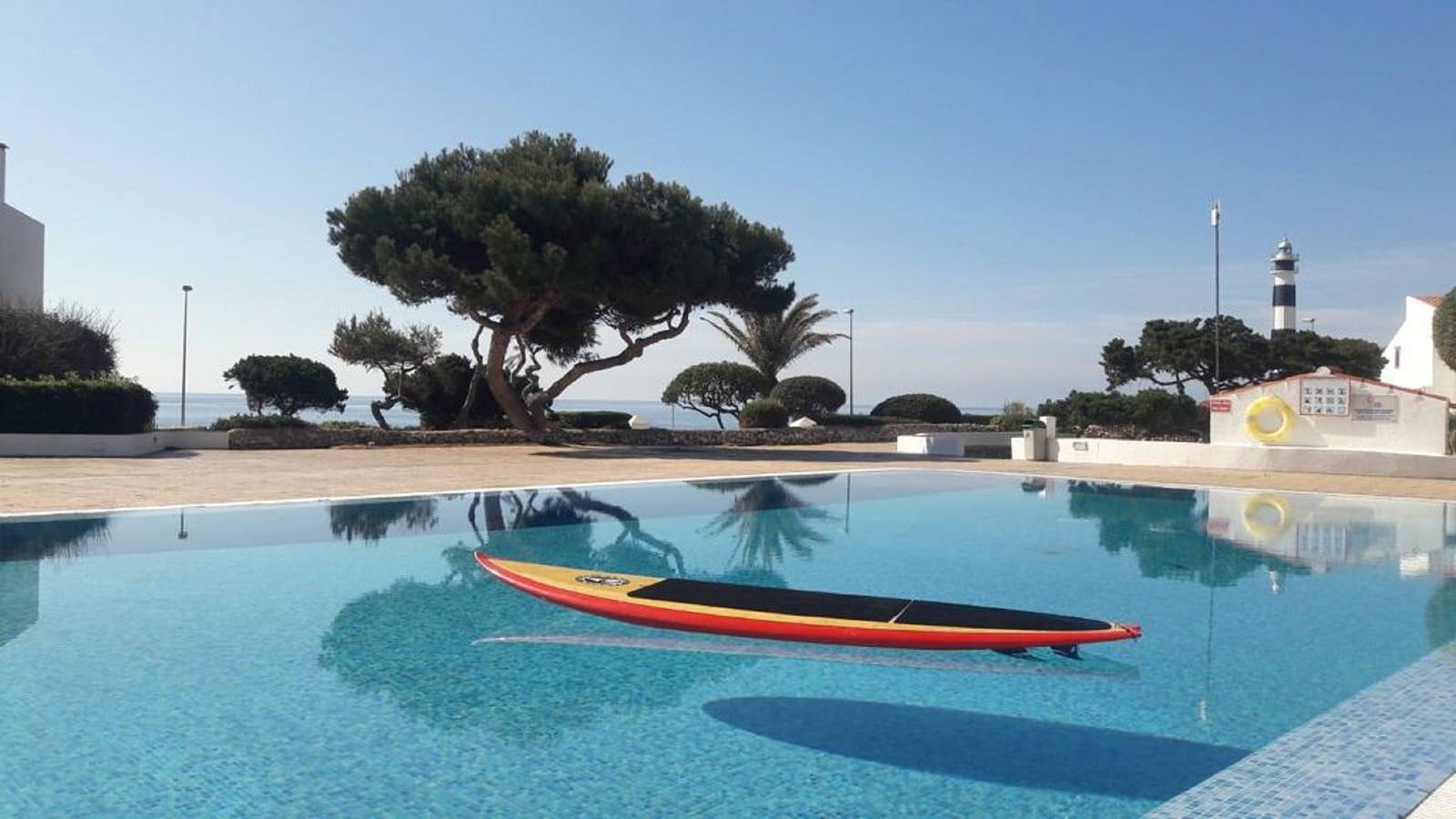 Apartment mit tollem Meerblick und Gemeinschaftspool und privatem Parkplatz in Cala en Bosc, Ciutadella