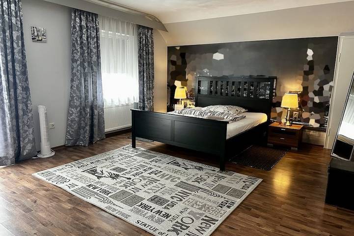 Ferienwohnung für 5 Personen, mit Terrasse und Garten