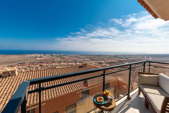 Apartment for 8 people, with view and balcony in Caleta de Fuste