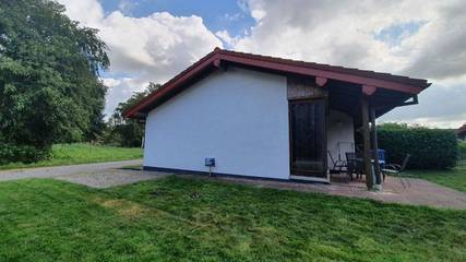 Ferienhaus für 4 Personen, mit Garten und Terrasse, kinderfreundlich in Jade