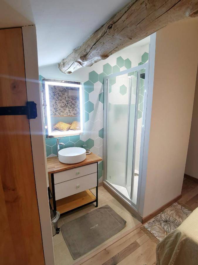 Gîte pour 2 personnes, avec vue à Cadenet - 3