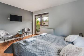 Gîte pour 2 personnes, avec jardin ainsi que jacuzzi et sauna à Poronin