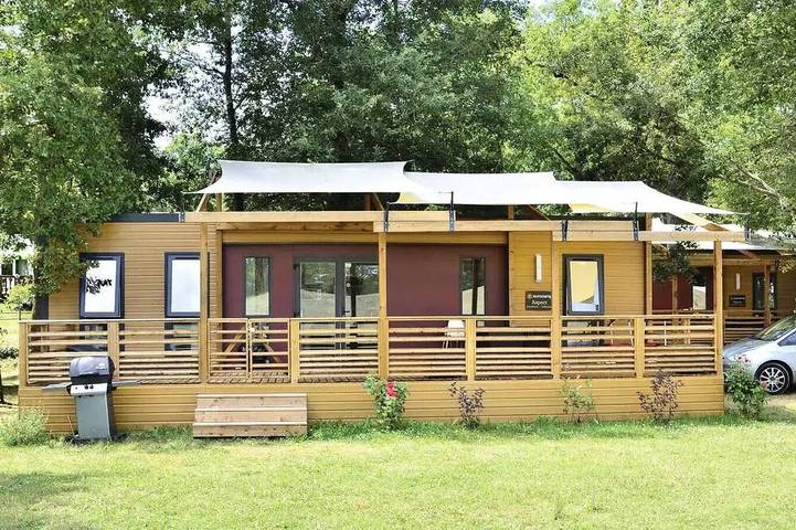 Mobil home pour 6 personnes à Saint-Avit-de-Vialard