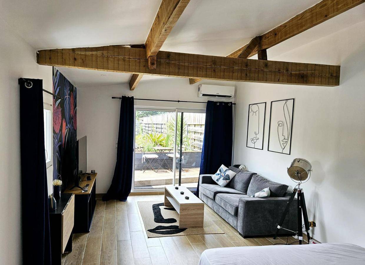 Family Suite in Saint-Jean-d'Illac, Région de Bordeaux