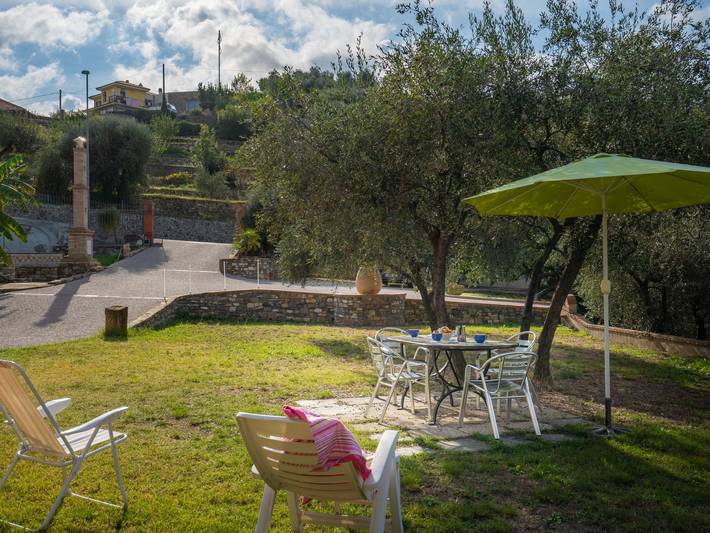 Gîte pour 6 personnes, avec balcon ainsi que jardin et vue à Imperia - 3