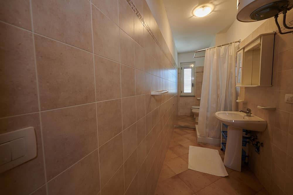 Ganze Wohnung, Casa Maja Badolato Ferienwohnung mit Terrasse 14 in Badolato, Catanzaro Provinz