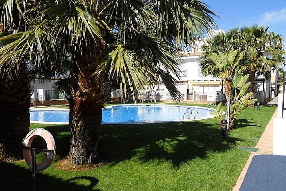 Extraordinary townhouse, facing the sea. in Alcossebre, Alcalà de Xivert