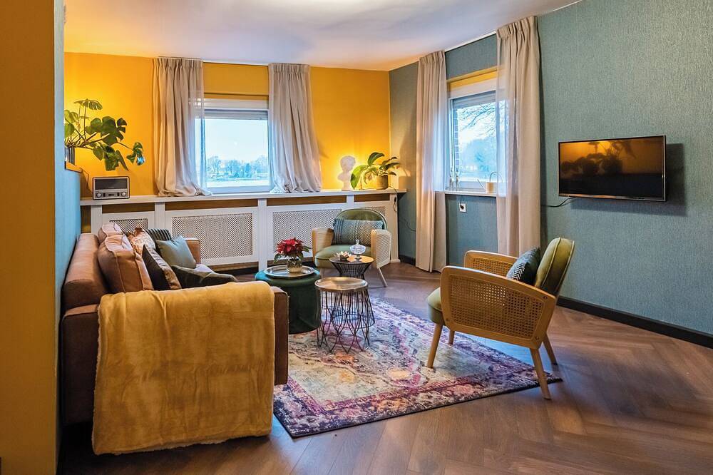 Ganze Wohnung, Zollhoes; Find the border! On discovery in the border area Nl/De in Schloss Dankern, Haren (Ems)