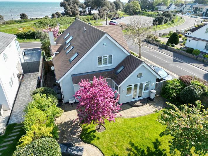 Beach house for 6 people, with terrace, with pets in Dorset