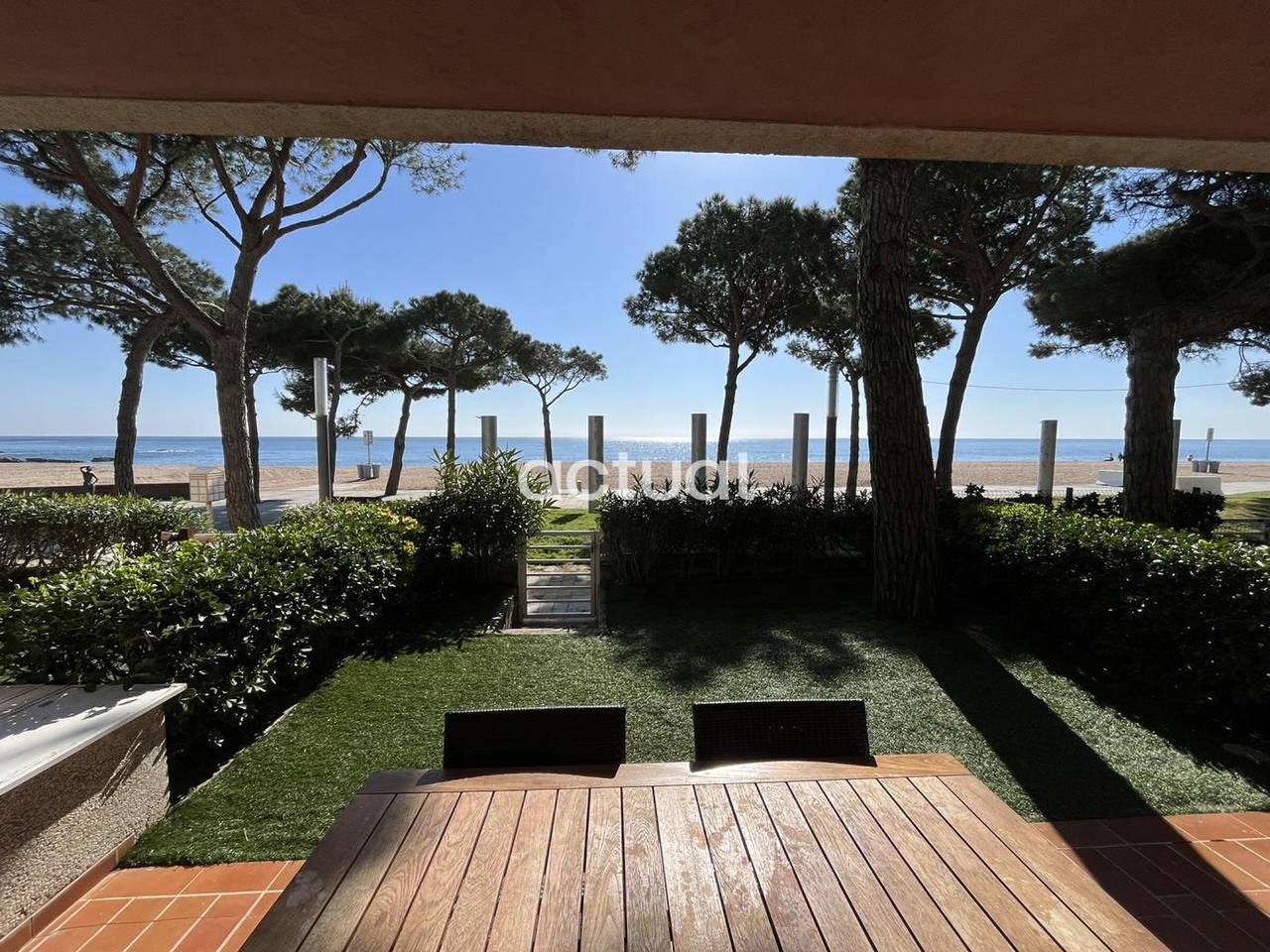 Apartamento entero, Apartamento en primera línea de mar - ? pers. in Platja d'Aro, Costa Brava
