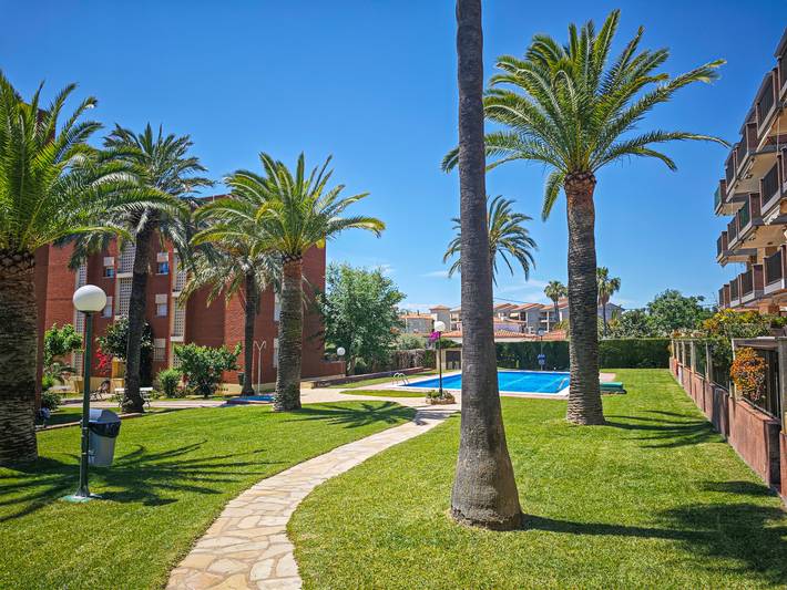 Apartamento de vacaciones para 4 personas, con terraza y piscina - 1