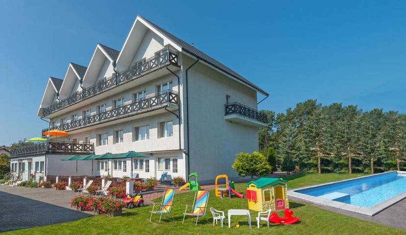 Dom gościnny dla 2 osób, z Balkon i Taras oraz Ogród i Basen w Mrzeżyno