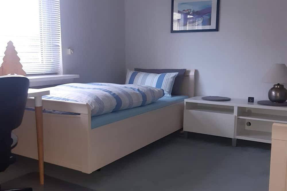 Ganze Wohnung, Ferienwohnung mit wunderschönem Wintergarten im Eg - Ferienwohnung Am Ölsbach in Mudersbach, Altenkirchen & Umgebung