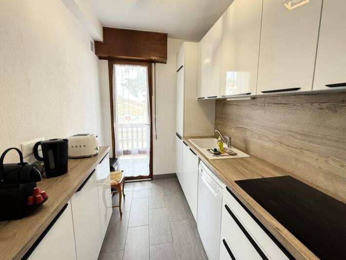 Gîte pour 6 personnes, avec balcon, adapté aux familles à Péone - 3