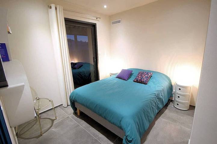 Exceptional air-conditioned house, swimming pool in Ollioules, Var, near Sanary-sur-Mer. in Ollioules, Mittelmeerküste (Frankreich)