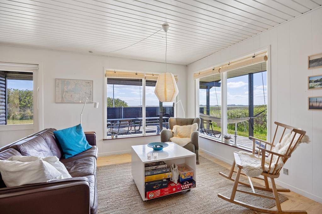 Cosy holiday home by the dunes with dishwasher in Ringkøbing, Ringkøbing-Skjern Region