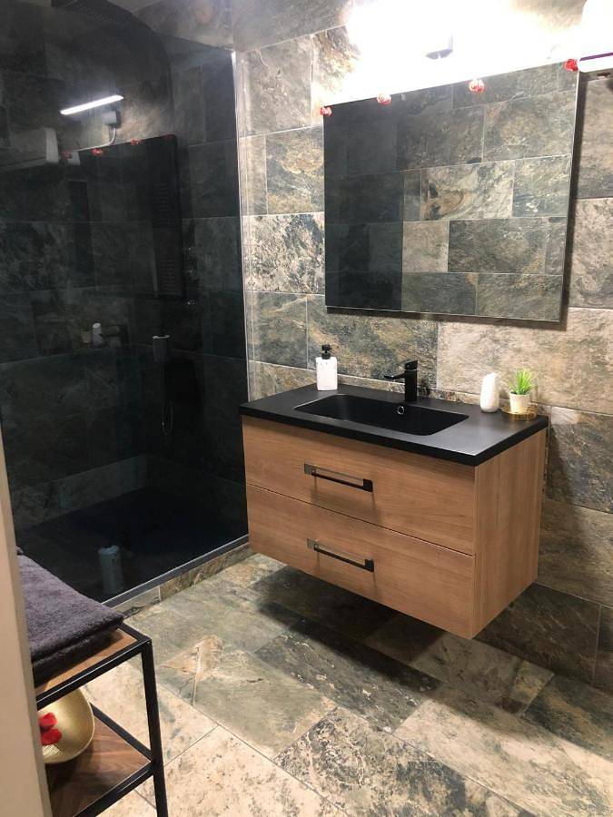 Gîte pour 2 personnes, avec sauna et jacuzzi dans Office de Tourisme de Frontignan Centre Ville - 3