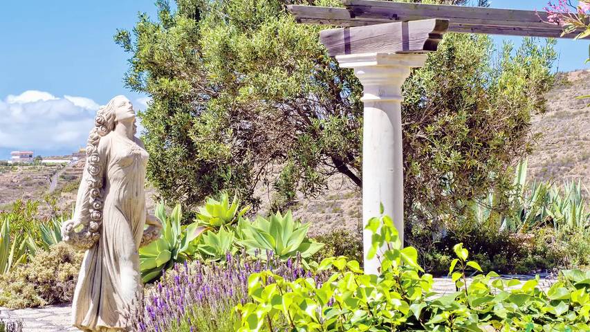 Finca für 3 Personen, mit Garten und Terrasse sowie Pool, mit Haustier in Arico