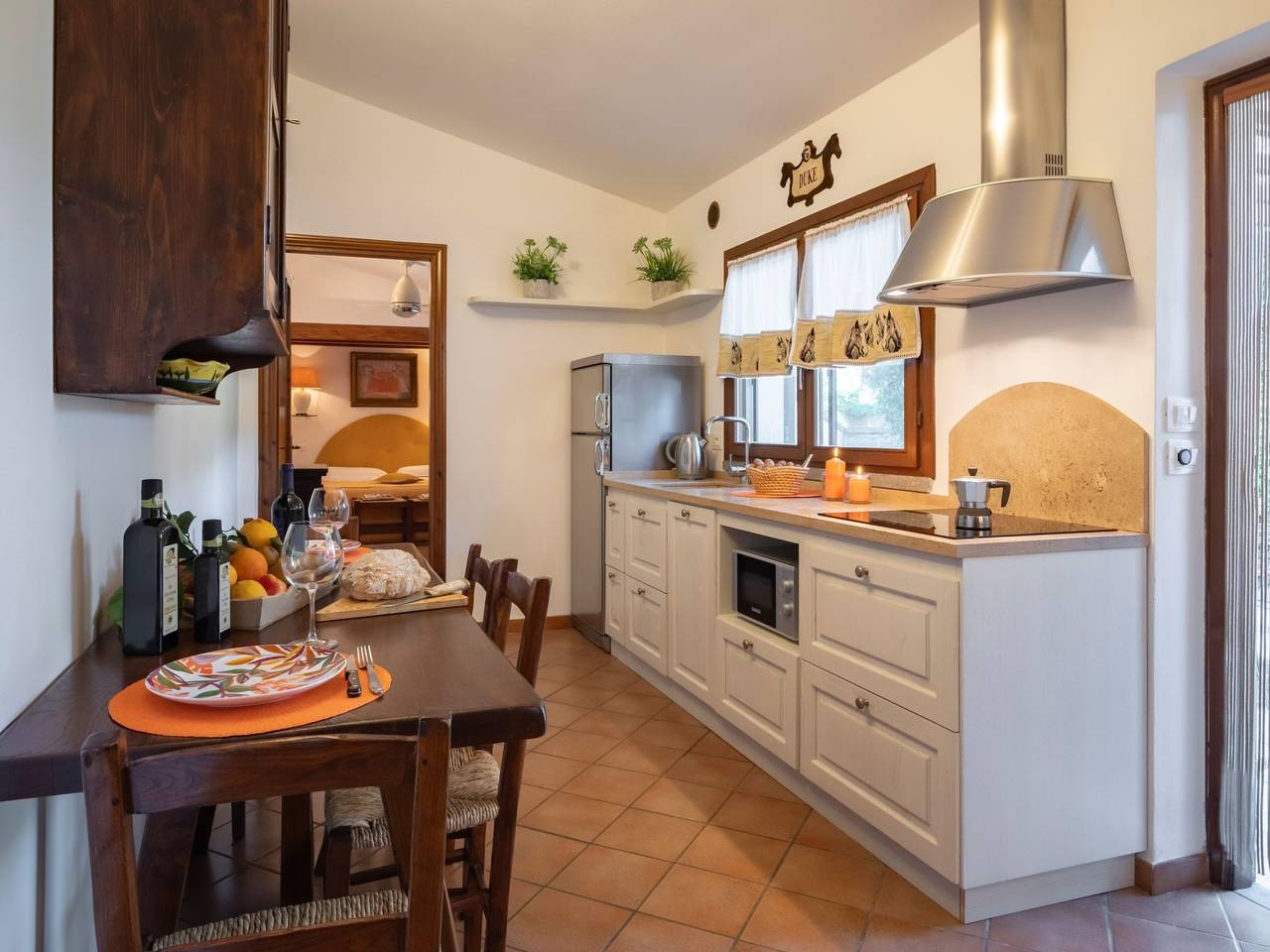 Appartamento intero, Zweizimmerwohnung für 3 Personen in einem Bauernhaus mit Schwimmbad in Castiglione della Pescaia, Provincia di Grosseto