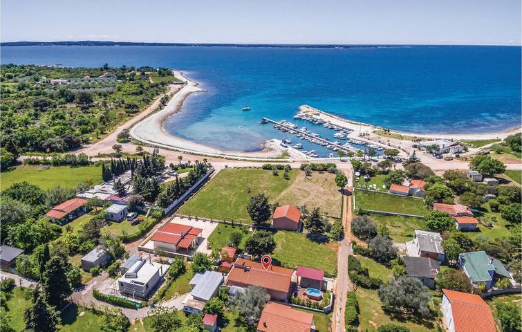 Ferienhaus für 6 Personen, mit Terrasse in Peroj - 2