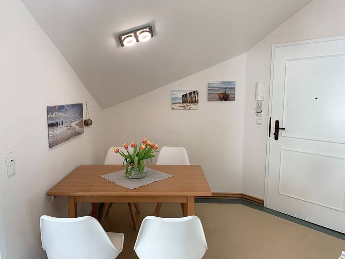 Ferienwohnung für 4 Personen, mit Balkon und Garten in Prora - 2