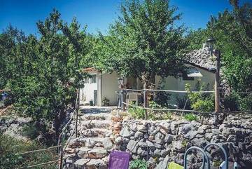 Chalet für 2 Personen, mit Terrasse und Ausblick in Split-Dalmatien