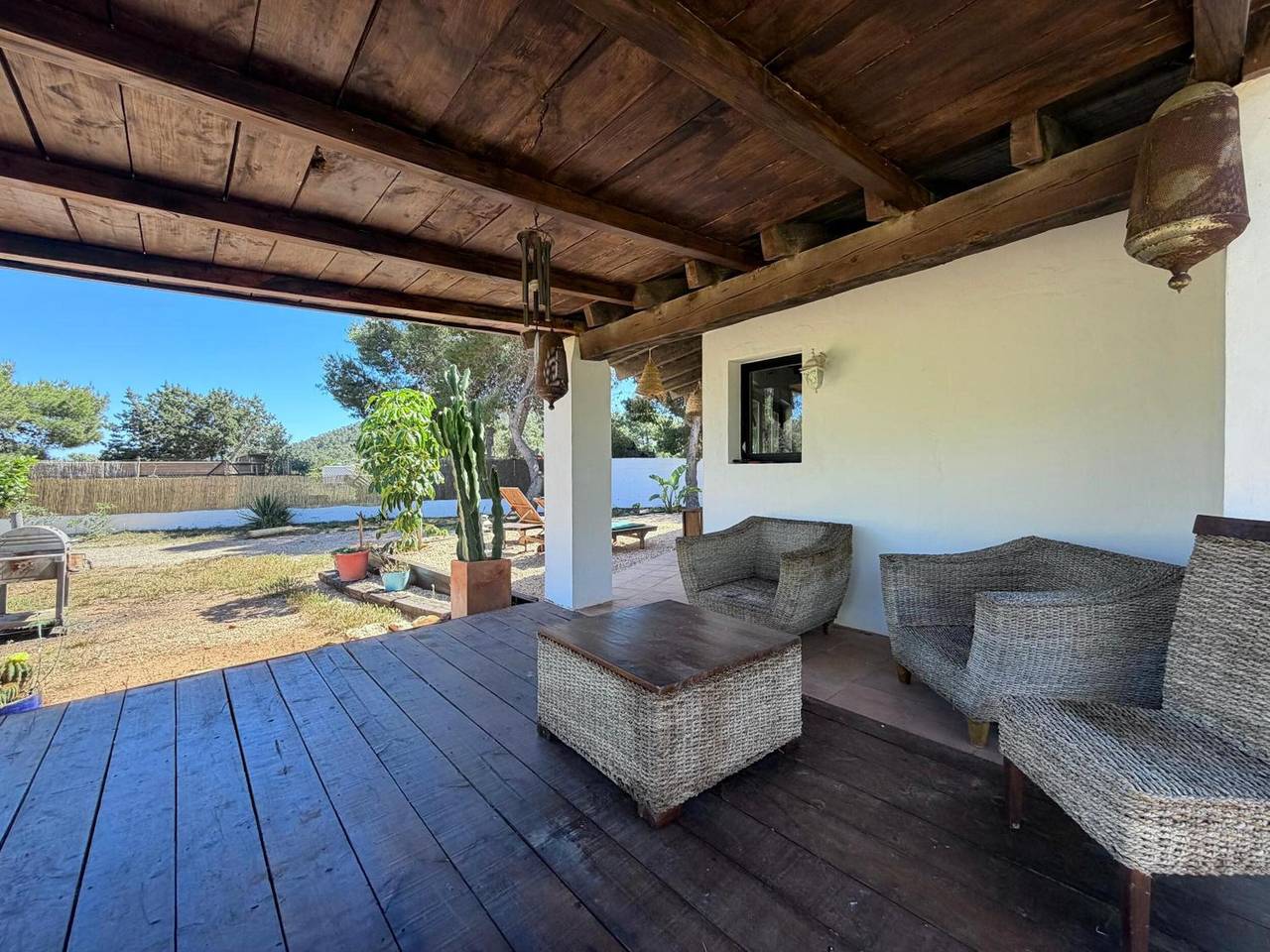Ferienhaus 'Can Jondalet' mit Bergblick, Wlan und Klimaanlage in Cala Jondal, Sant Josep de sa Talaia