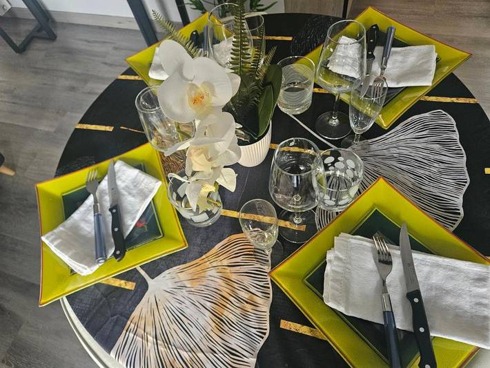 Gîte pour 2 personnes, avec vue et terrasse, animaux acceptés à Digne-les-Bains - 2