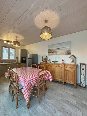 Location de vacances pour 5 personnes, avec vue et jardin dans Port de la Cotinière