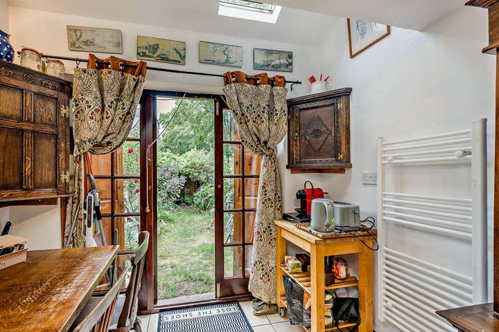 Host & Stay | The 1890 Petersfield Retreat in Cambridge, Cambridgeshire