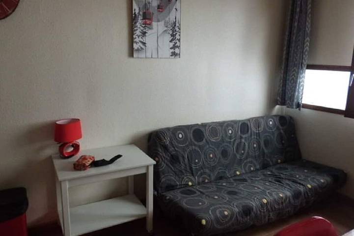 Ganze Wohnung, Studio an der Piste, zum halben Preis Periode außer Schulferien in Le Corbier, Villarembert