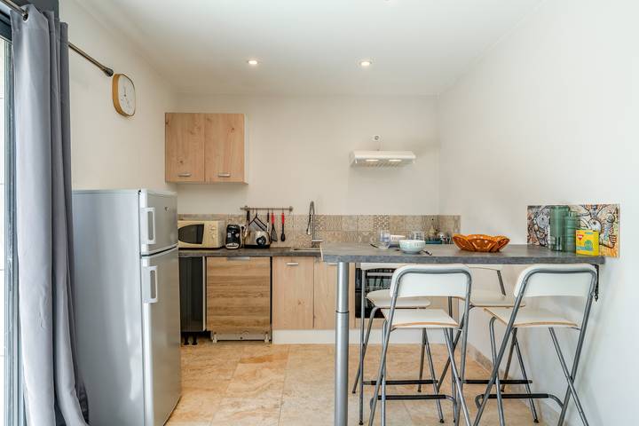 Ferienwohnung für 3 Personen, mit Whirlpool und Garten in Arles - 4