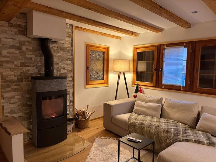 Gîte pour 4 personnes, avec terrasse et vue à Arbaz - 3