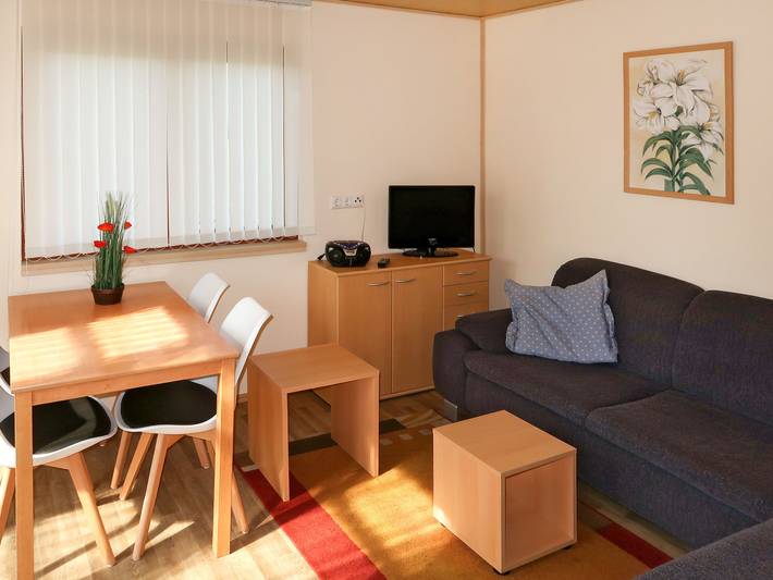 Ferienhaus für 4 Personen, mit Garten und Sauna sowie Terrasse in Hessen - 3