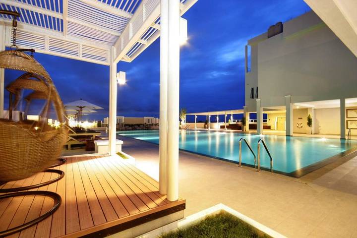 Appart’hôtel pour 2 personnes, avec jacuzzi et sauna ainsi que jardin et piscine