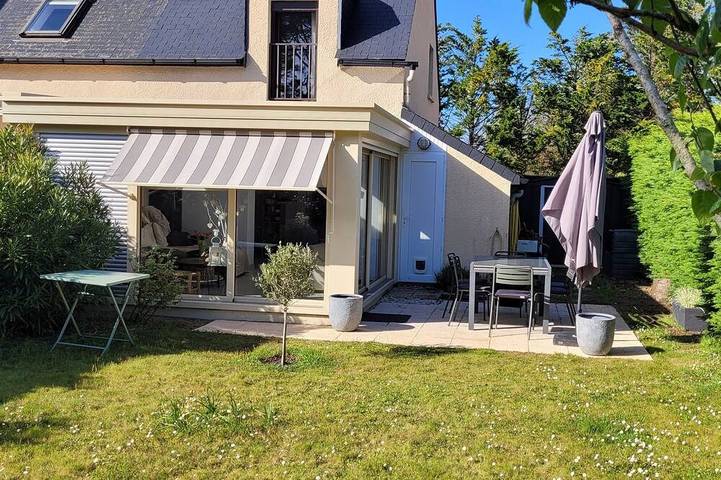 Maison de vacances pour 4 personnes, avec jardin et piscine