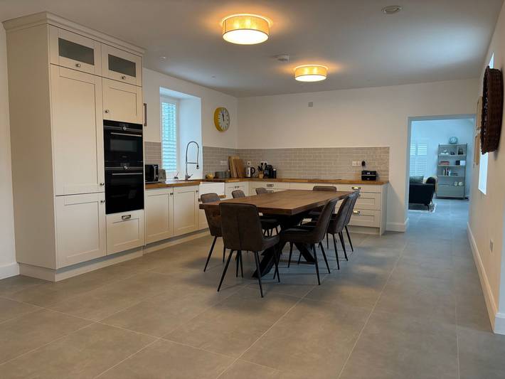 Holiday rental for 8 people in Clifden